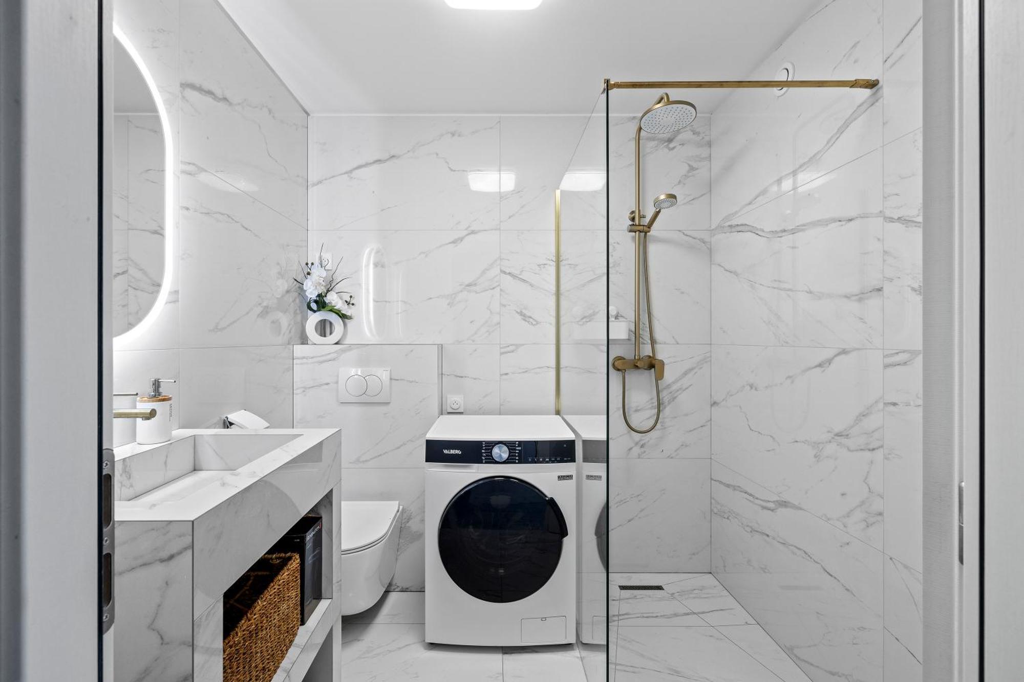 Elegant Studio Avec Terrasse Proche Mer Tramway Nice Luaran gambar